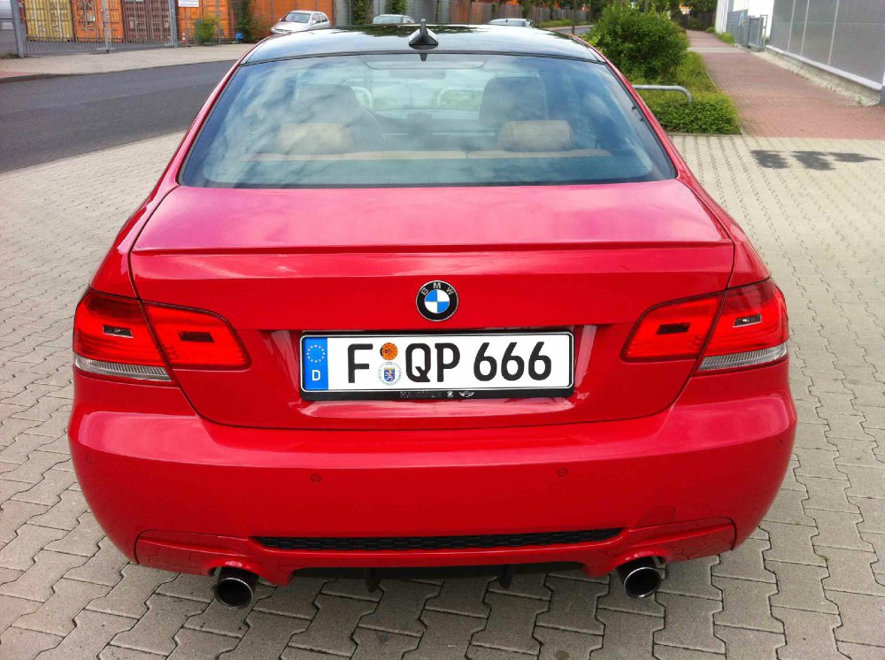 E92 335i Coupe Karmesinrot - 3er BMW - E90 / E91 / E92 / E93