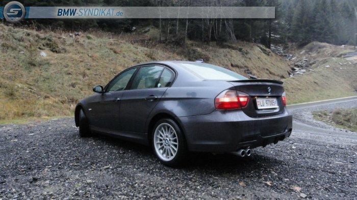 Bmw e90 330xi