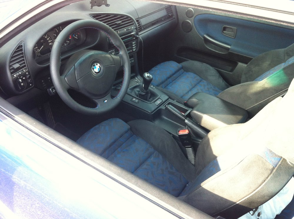 323 2.5 Coupe Avus Blau - Styling 24 - 3er BMW - E36