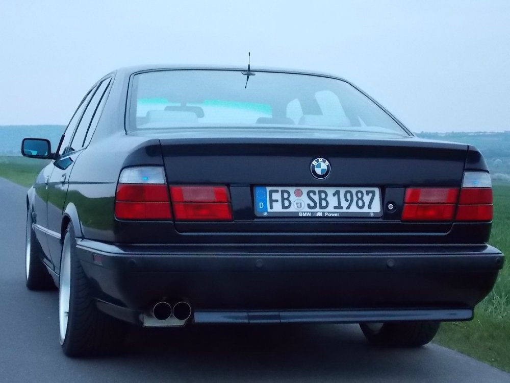 BMW E34 540iA M-Sport Carbonschwarz NEUE BILDER - 5er BMW - E34