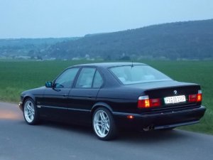 BMW E34 540iA M-Sport Carbonschwarz NEUE BILDER - 5er BMW - E34