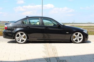 320D 19 Zoll,335 Auspuff, Neu Bilder Unten - 3er BMW - E90 / E91 / E92 / E93 320D 19 Zoll,335 Auspuff, Neu Bilder Unten - 3er BMW - E90 / E91 / E92 / E93