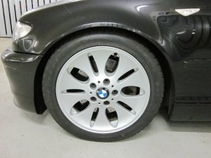BMW Ellipsoid-Styling 56 Felge in 7.5x17 ET 40 mit Nexen Winguard-Sport XL Reifen in 225/45/17 montiert vorn Hier auf einem X3 BMW E83 3.0d (SAV) Details zum Fahrzeug / Besitzer