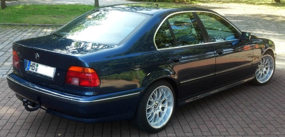 BMW 523i Biarritzblau - 5er BMW - E39