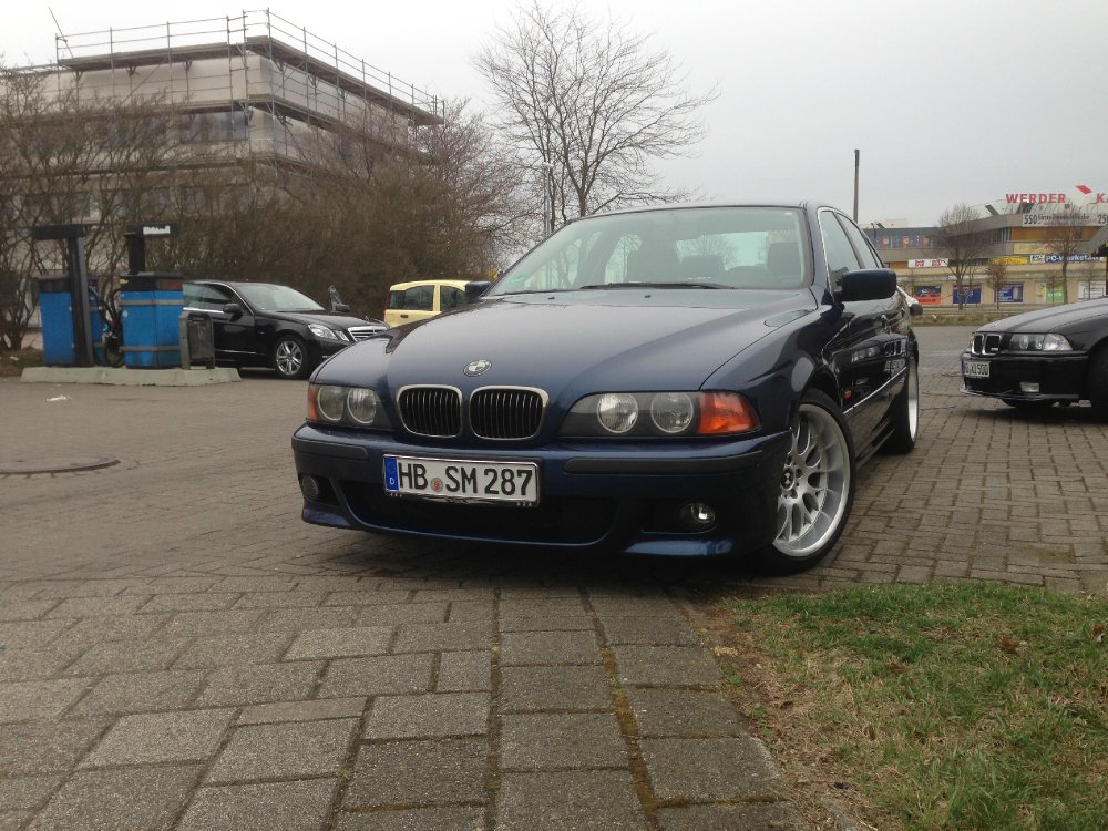 BMW 523i Biarritzblau - 5er BMW - E39