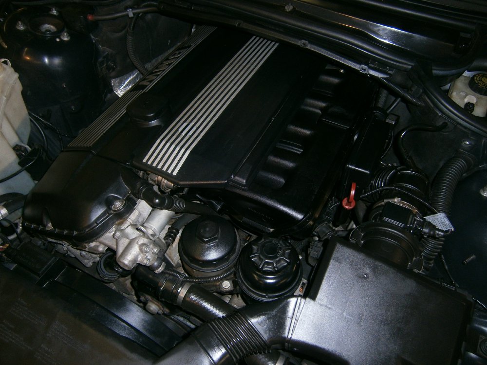 E46 328i Limousine Carbonschwarz - 3er BMW - E46