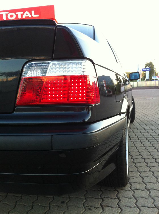 328 (2) - 3er BMW - E36