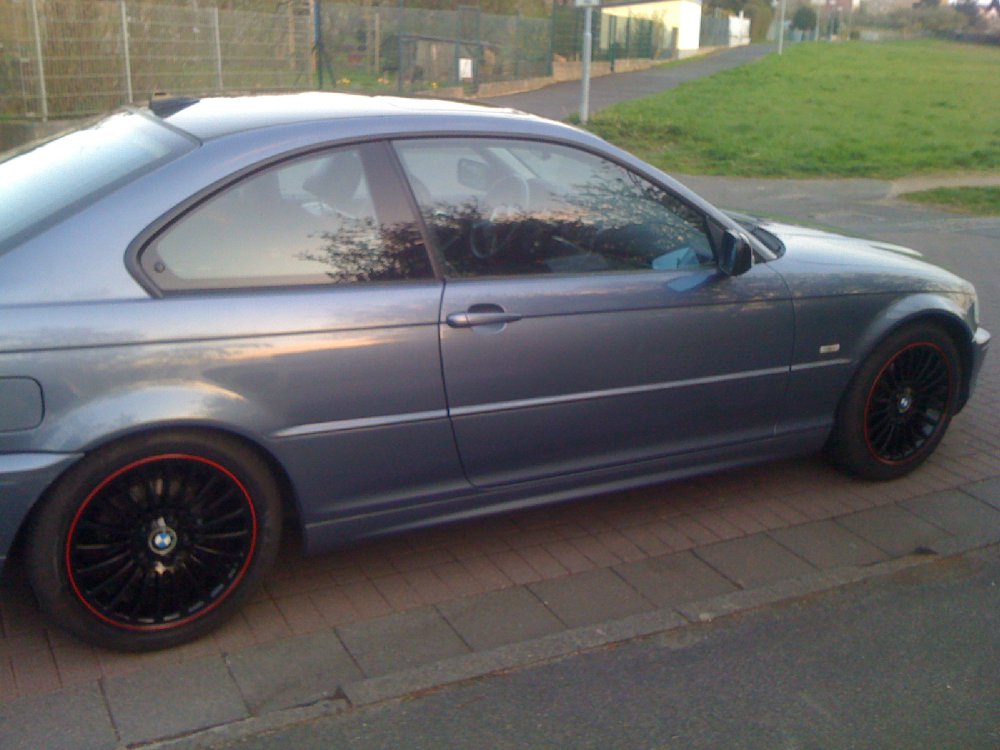 BMW 318CI Stahlblau - 3er BMW - E46