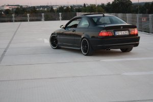 BMW 330Ci BLACK - 3er BMW - E46 BMW 330Ci BLACK - 3er BMW - E46