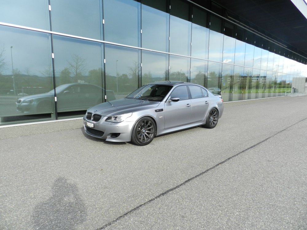 BMW E60 M5 - 5er BMW - E60 / E61
