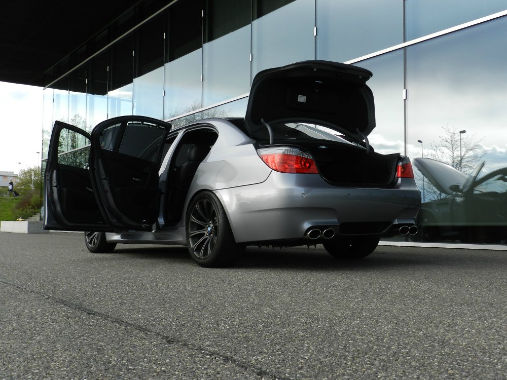 BMW E60 M5 - 5er BMW - E60 / E61