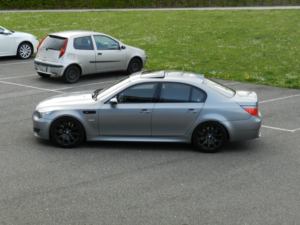 BMW E60 M5 - 5er BMW - E60 / E61