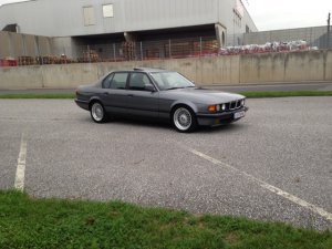 BMW e32 730i - Fotostories weiterer BMW Modelle
