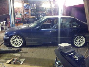 328i Limo in Montralblau im M Gewand :) - 3er BMW - E36