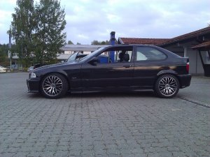 E36 328ti Cosmosschwarz Met. II - 3er BMW - E36