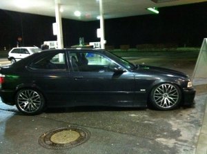 E36 328ti Cosmosschwarz Met. II - 3er BMW - E36