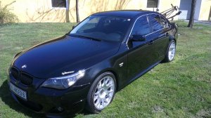 BLACK 530d - 5er BMW - E60 / E61