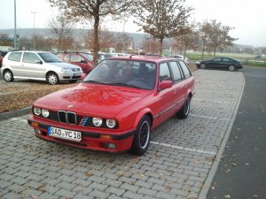 Die rote Zora - Winterfreundin - 3er BMW - E30 Die rote Zora - Winterfreundin - 3er BMW - E30