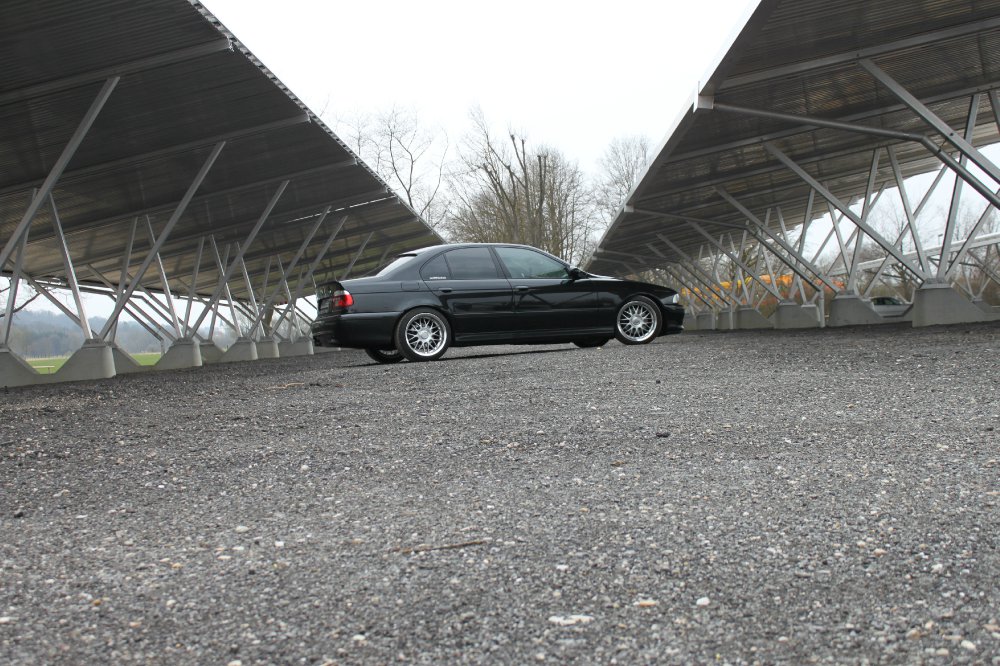 Black 5iveSta - 5er BMW - E39
