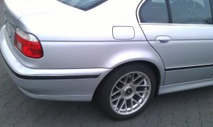 BBS RC 302 Felge in 8.5x17 ET 15 mit - NoName/Ebay - RD3100 Reifen in 235/45/17 montiert hinten Hier auf einem 5er BMW E39 520i (Limousine) Details zum Fahrzeug / Besitzer