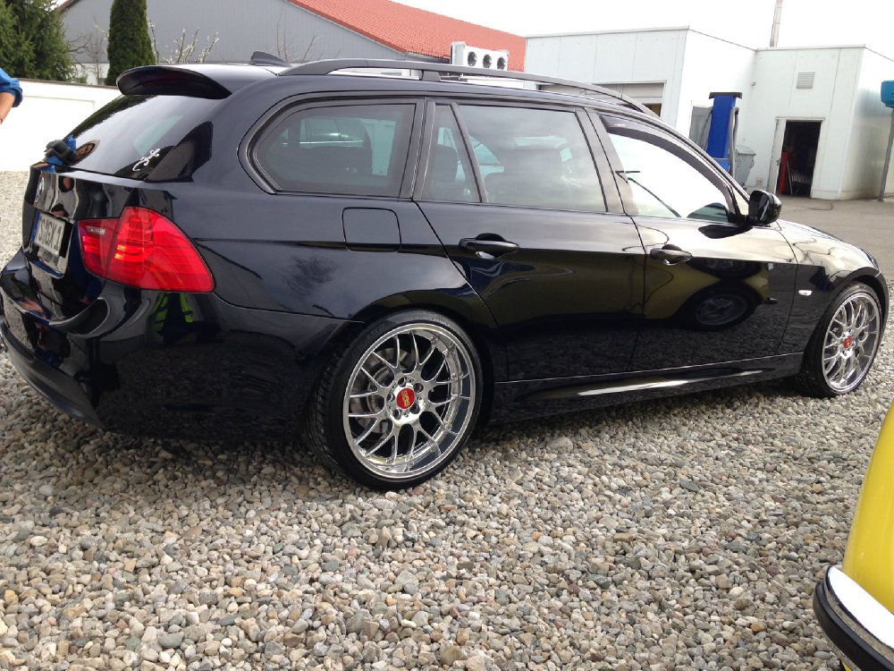 BMW E91 320d Touring Facelift - 3er BMW - E90 / E91 / E92 / E93
