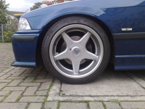 BMW FREAK - 3er BMW - E36