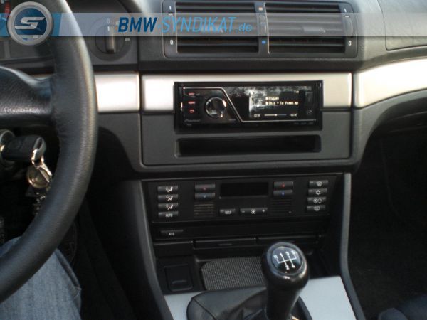 BMW E39 523i Sedan - 5er BMW - E39 - 5.JPG