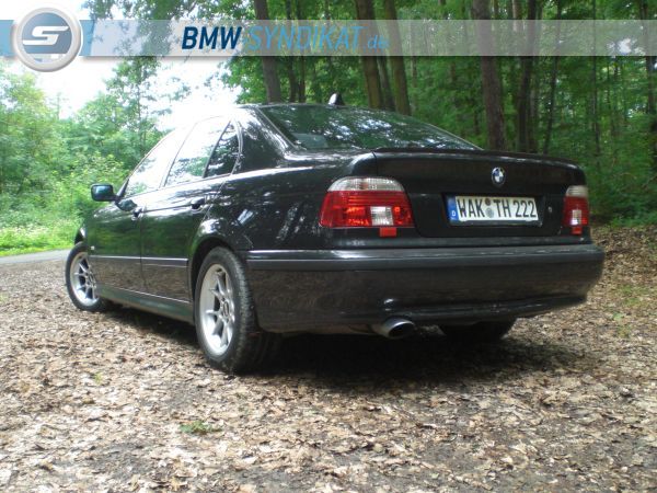 BMW E39 523i Sedan - 5er BMW - E39 - CIMG7577.JPG