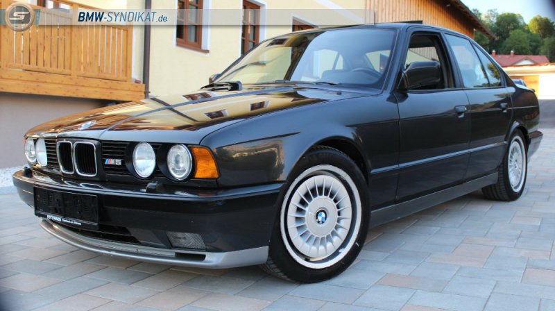 BMW E34 M5 3.6 Diamantschwarz - 5er BMW - E34