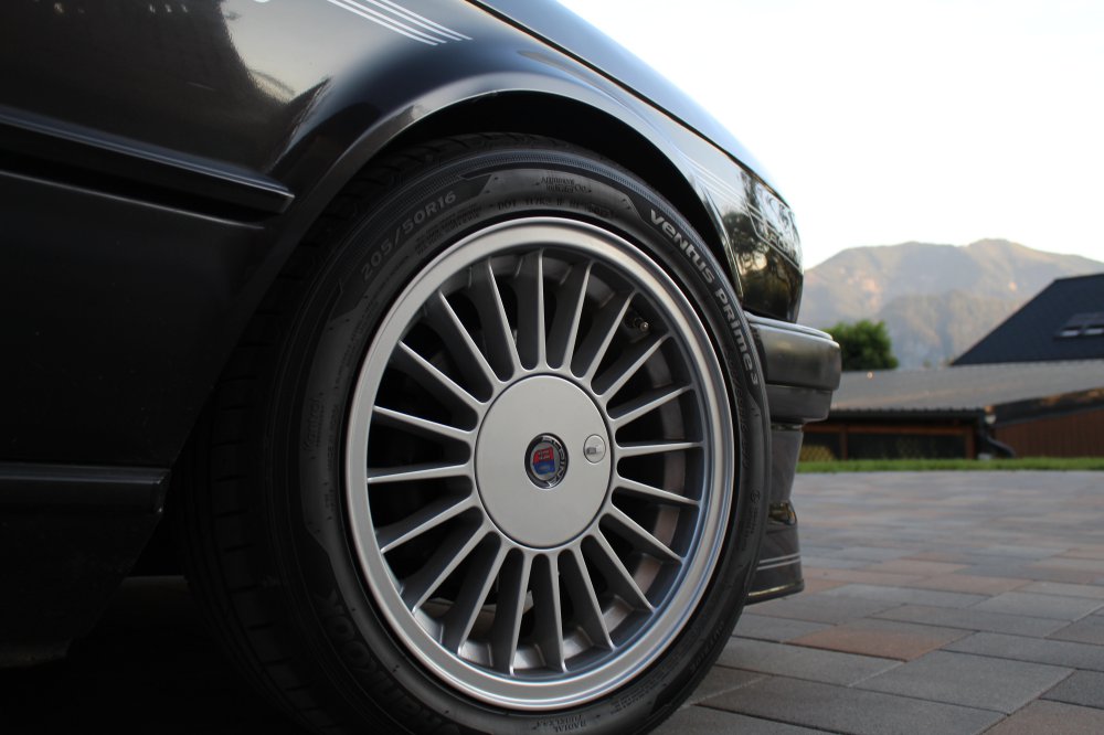 BMW E30 335i Cabrio - 3er BMW - E30