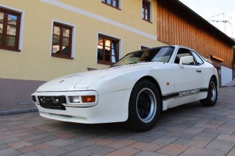 Porsche 944 2.5 Coupé Alpinweiß - Fremdfabrikate Porsche 944 2.5 Coupé Alpinweiß - Fremdfabrikate