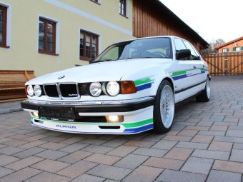 BMW E32 730i V8 Limousine wei - Fotostories weiterer BMW Modelle
