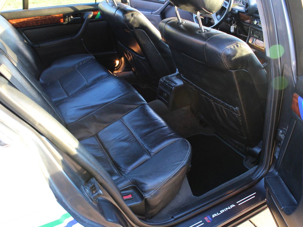 BMW E32 730i V8 Limousine wei - Fotostories weiterer BMW Modelle