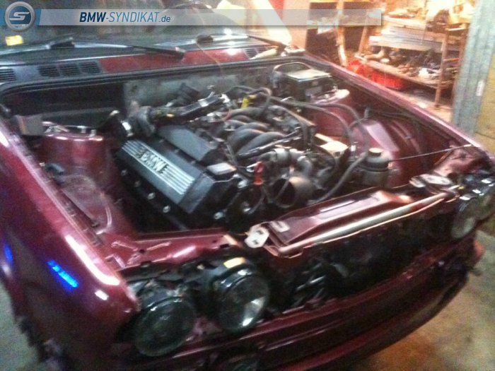 BMW E30 340i Limousine - 3er BMW - E30 BMW E30 340i Limousine - 3er BMW - E30
