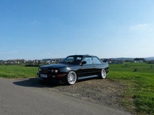 BMW M3 E30 - 3er BMW - E30