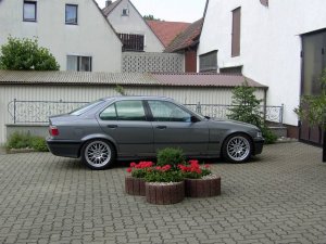 E36: 320i Limo " Sweet Pearl" - 3er BMW - E36