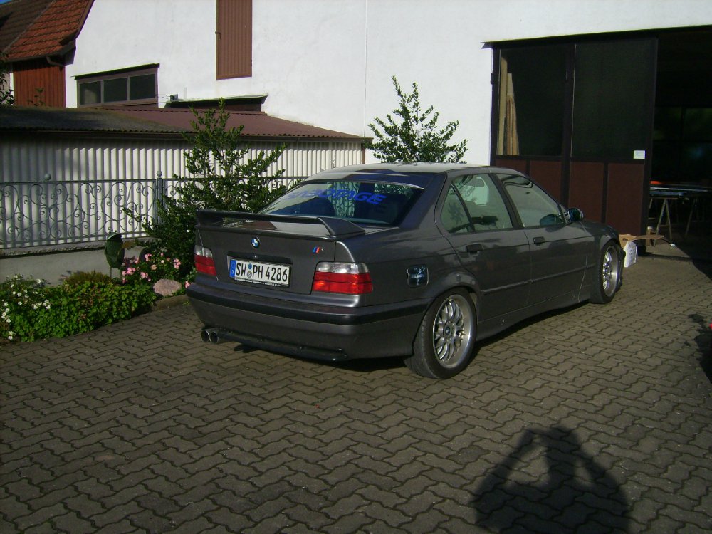 E36: 320i Limo " Sweet Pearl" - 3er BMW - E36