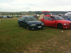 328QP Avusblau Met. - 3er BMW - E36