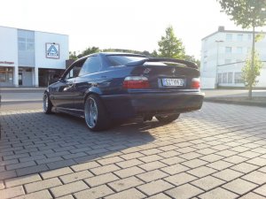 328QP Avusblau Met. - 3er BMW - E36