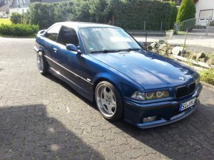 328QP Avusblau Met. - 3er BMW - E36