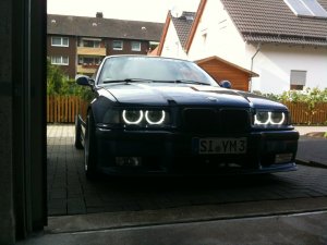 328QP Avusblau Met. - 3er BMW - E36
