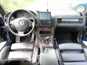 328QP Avusblau Met. - 3er BMW - E36