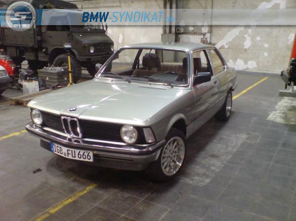 316 E21 Garagenfund - Fotostories weiterer BMW Modelle - DSC00874-1.JPG
