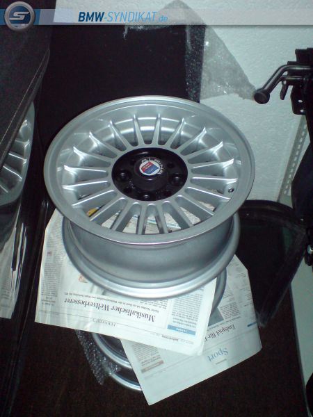316 E21 Garagenfund - Fotostories weiterer BMW Modelle - DSC01047.JPG