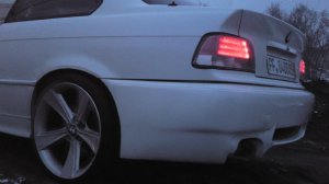 BMW  Felge in 9.5x19 ET 32 mit Continental  Reifen in 235/35/19 montiert hinten Hier auf einem 3er BMW E36 M3 3.2 (Coupe) Details zum Fahrzeug / Besitzer