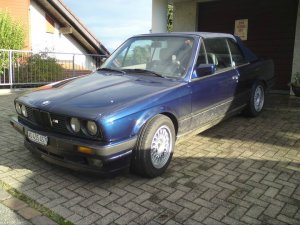 E30, 325i Cabrio Mauritiusblau - 3er BMW - E30