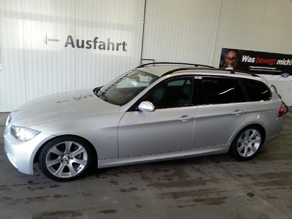 E91 320d touring M-Packet Aktuell - 3er BMW - E90 / E91 / E92 / E93