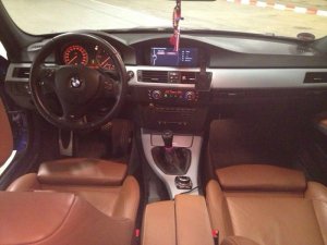BMW E90 320d LeMans Blau - 3er BMW - E90 / E91 / E92 / E93 BMW E90 320d LeMans Blau - 3er BMW - E90 / E91 / E92 / E93