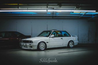 Polarweier E30 327i katlos - 3er BMW - E30