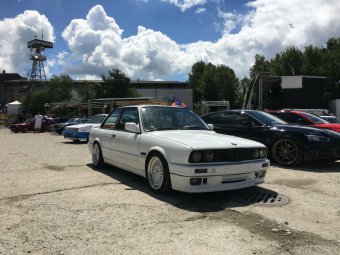 Polarweißer E30 327i katlos - 3er BMW - E30 Polarweißer E30 327i katlos - 3er BMW - E30